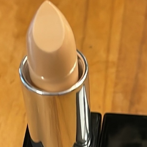 MONOGRAPH LIPSTICK - Picture 2 of 3